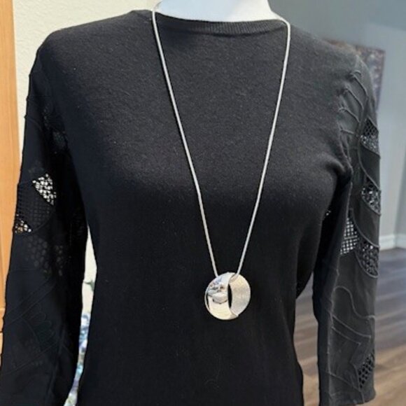 Lia Sophia "ORACLE" Necklace - Picture 2 of 9